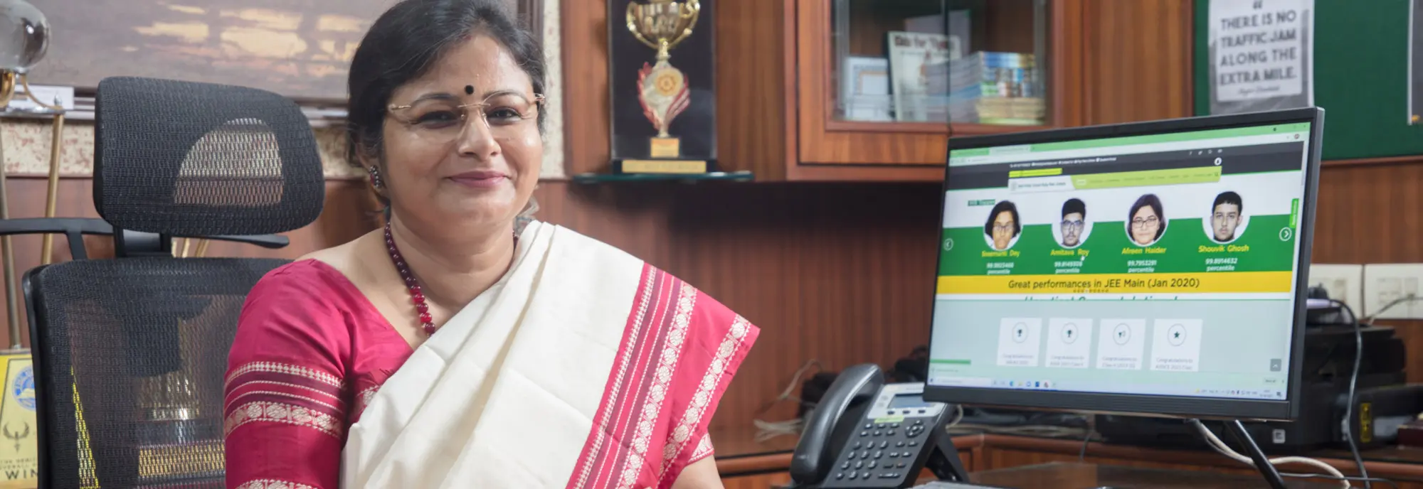 Principal Desk Banner